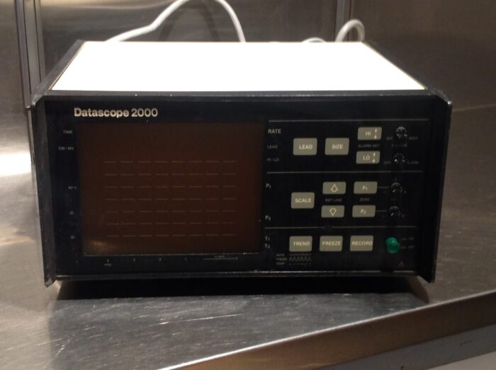 Datascope 2000 EKG Monitor